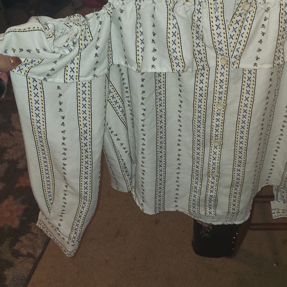 Blu Pepper White and Blue Striped Blouse - Picture 1 of 7
